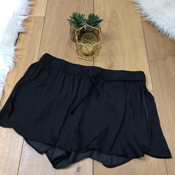 Silence and Noise Black Shorts #42